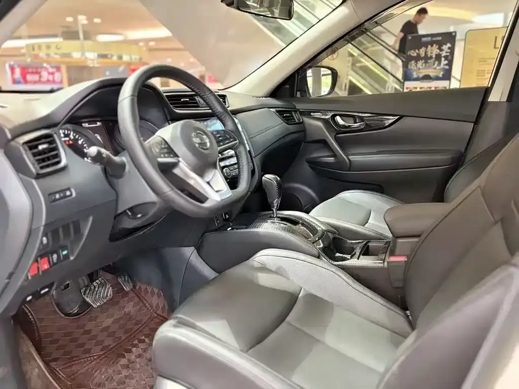 Nissan X-Trail 2023 из CN, фото 7