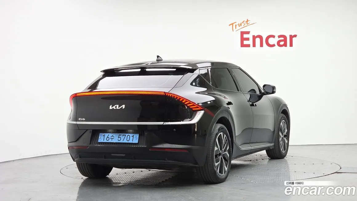 Kia EV6 — фото 4