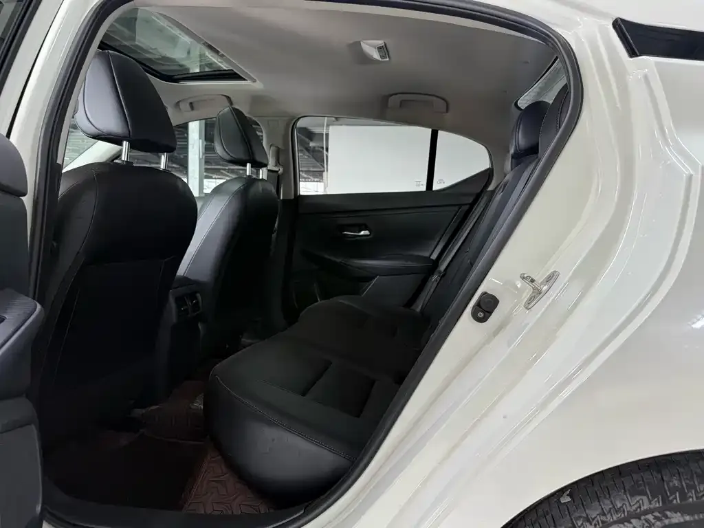 Nissan Sylphy 2021 из CN, фото 8