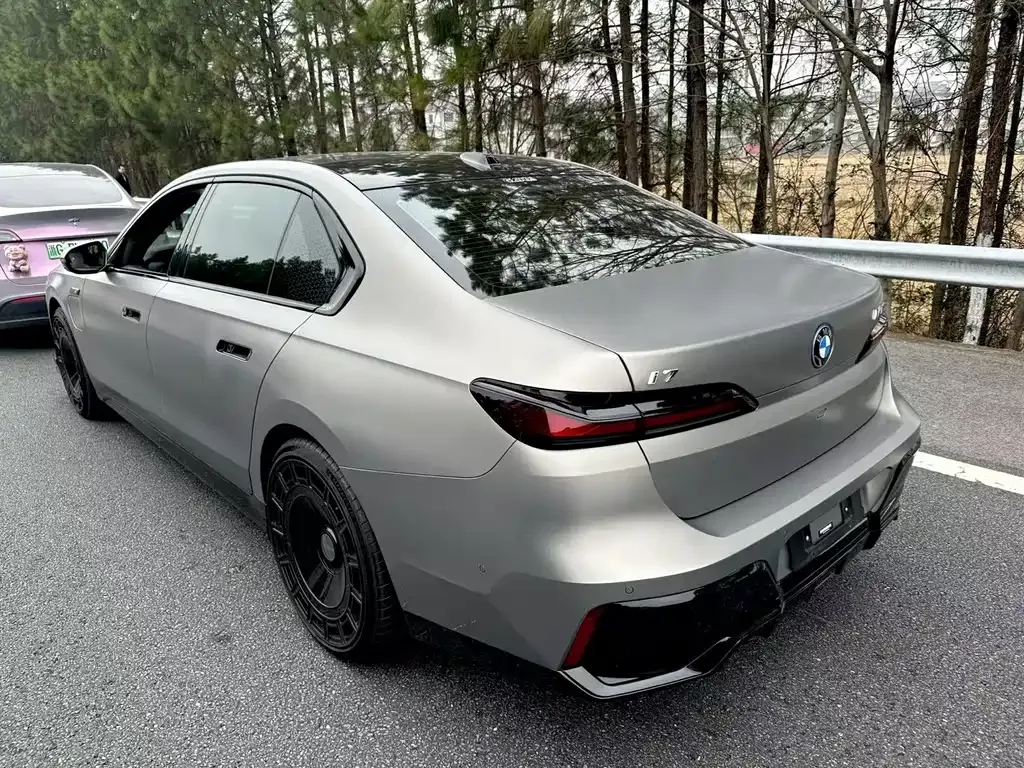 BMW i7 2024 из CN, фото 7