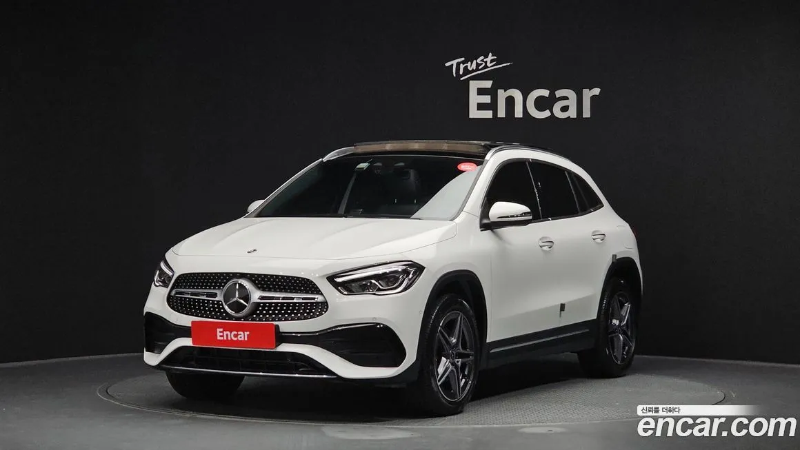 Mercedes-Benz GLA-Class — фото 1