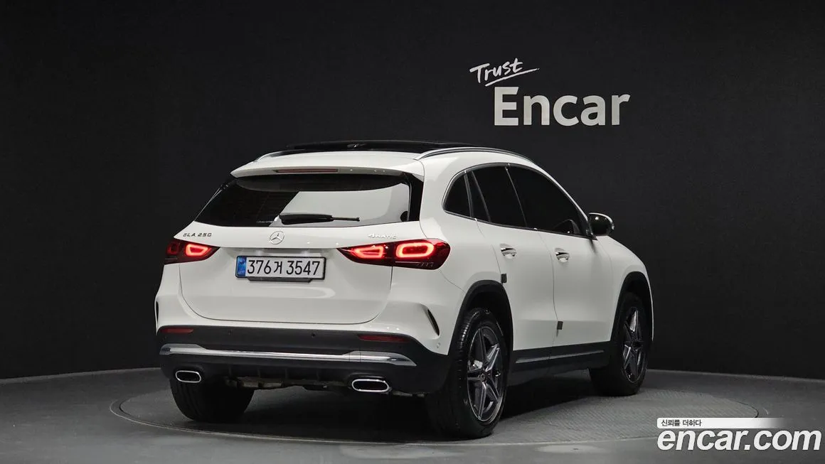 Mercedes-Benz GLA-Class — фото 2