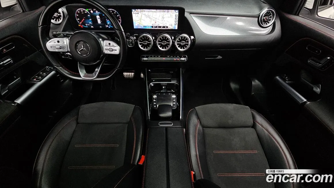 Mercedes-Benz GLA-Class — фото 7