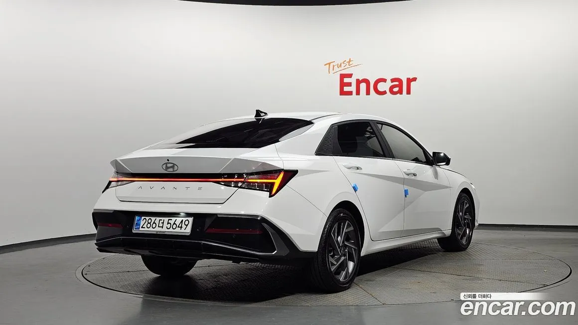 Hyundai AVANTE 2024 из KR, фото 2