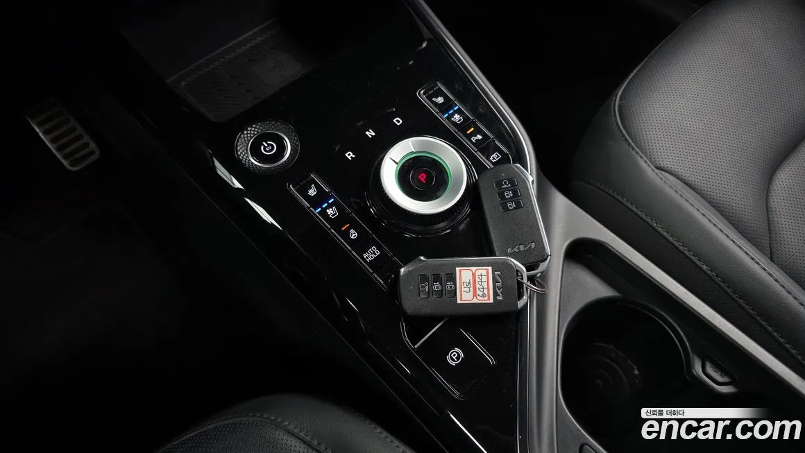 Kia Niro — фото 9