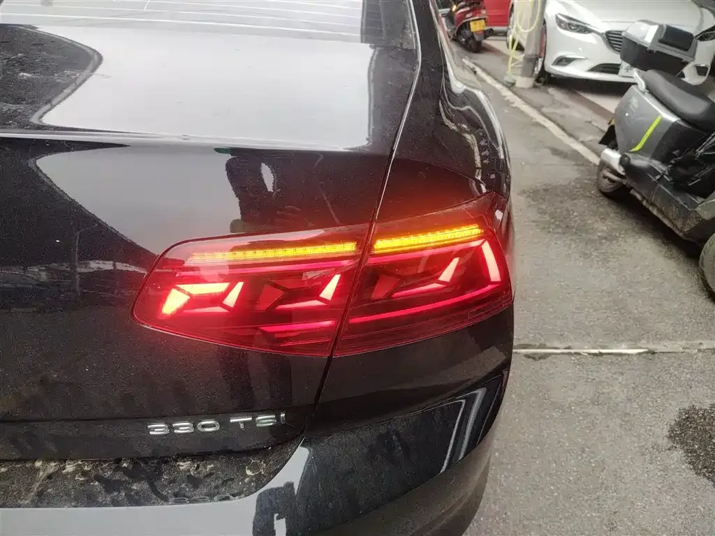 Volkswagen Magotan 2023 из CN, фото 10