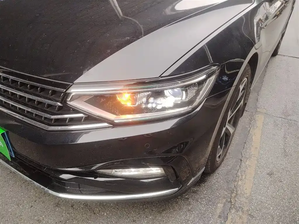 Volkswagen Magotan 2023 из CN, фото 7
