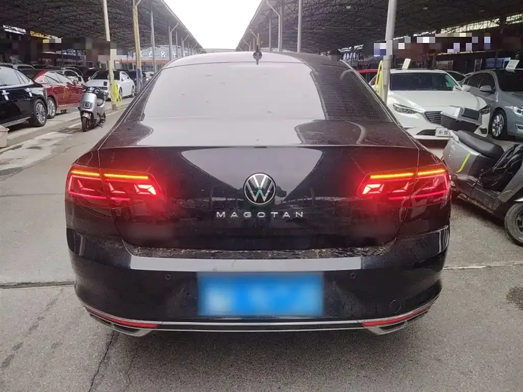 Volkswagen Magotan 2023 из CN, фото 8
