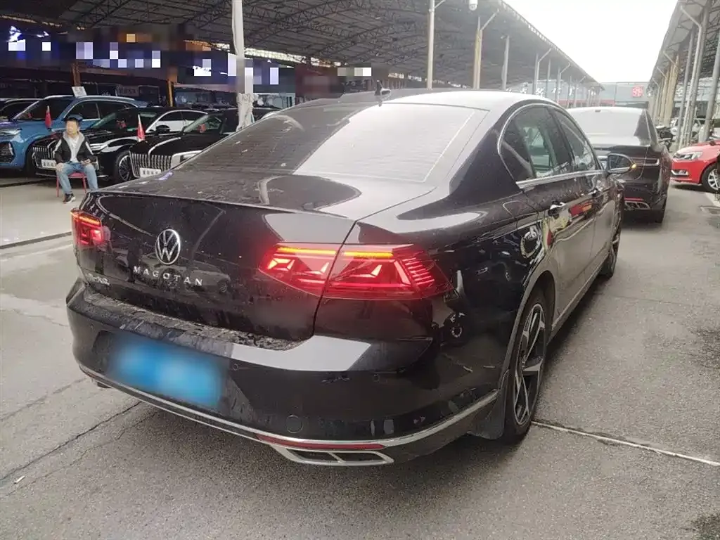 Volkswagen Magotan 2023 из CN, фото 9