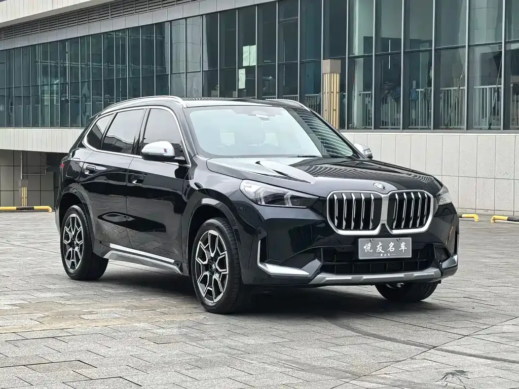 BMW X1 — фото 3