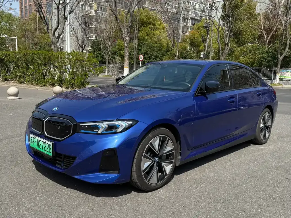 BMW i3 2023 из CN, фото 1