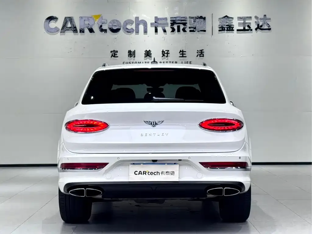 Bentley Bentayga 2024 из CN, фото 6