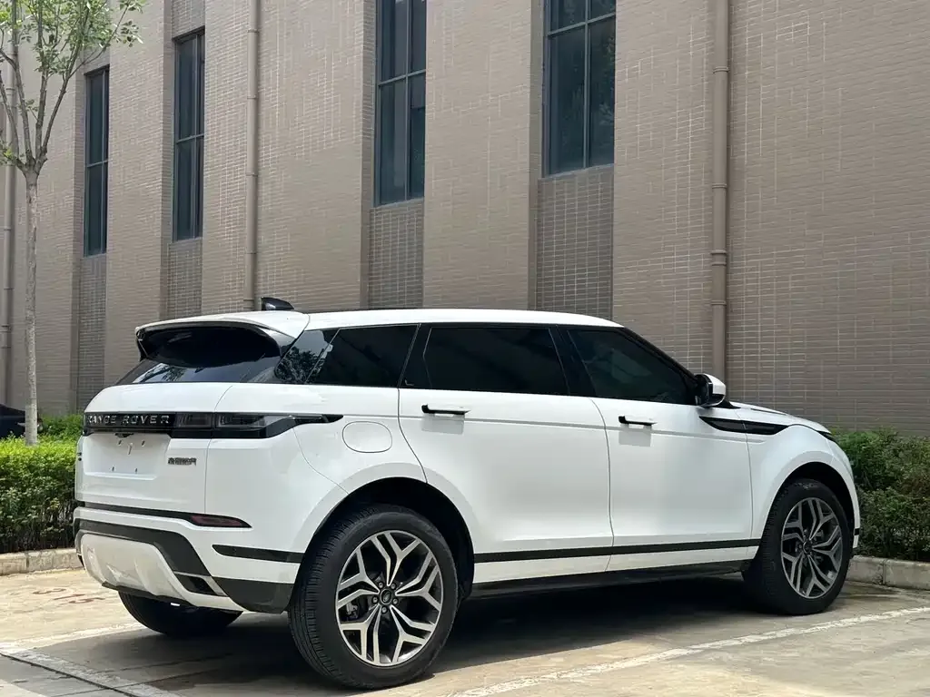 Land Rover Evoque PHEV 2023 из CN, фото 10