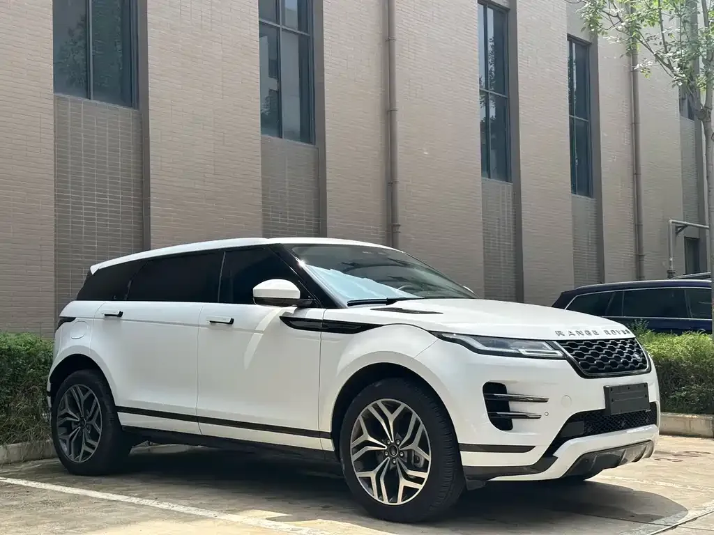 Land Rover Evoque PHEV 2023 из CN, фото 3