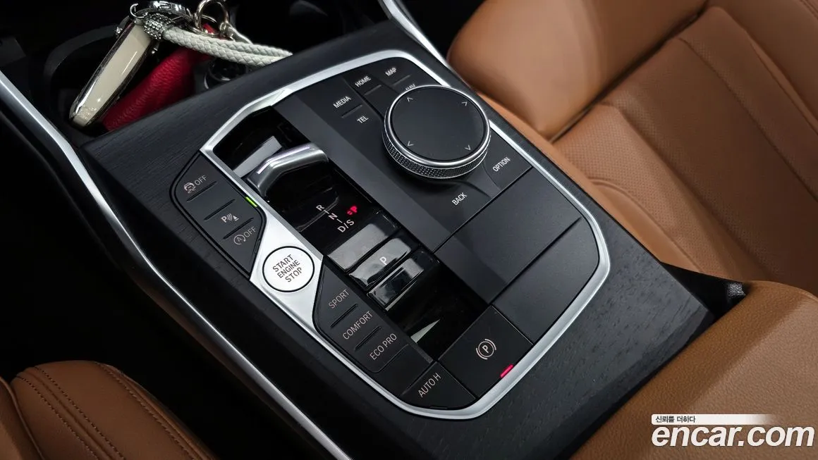 BMW 3-Series 2023 из KR, фото 9