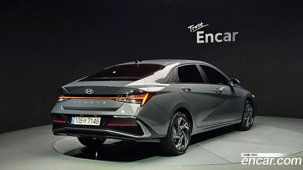 Hyundai AVANTE — фото 2