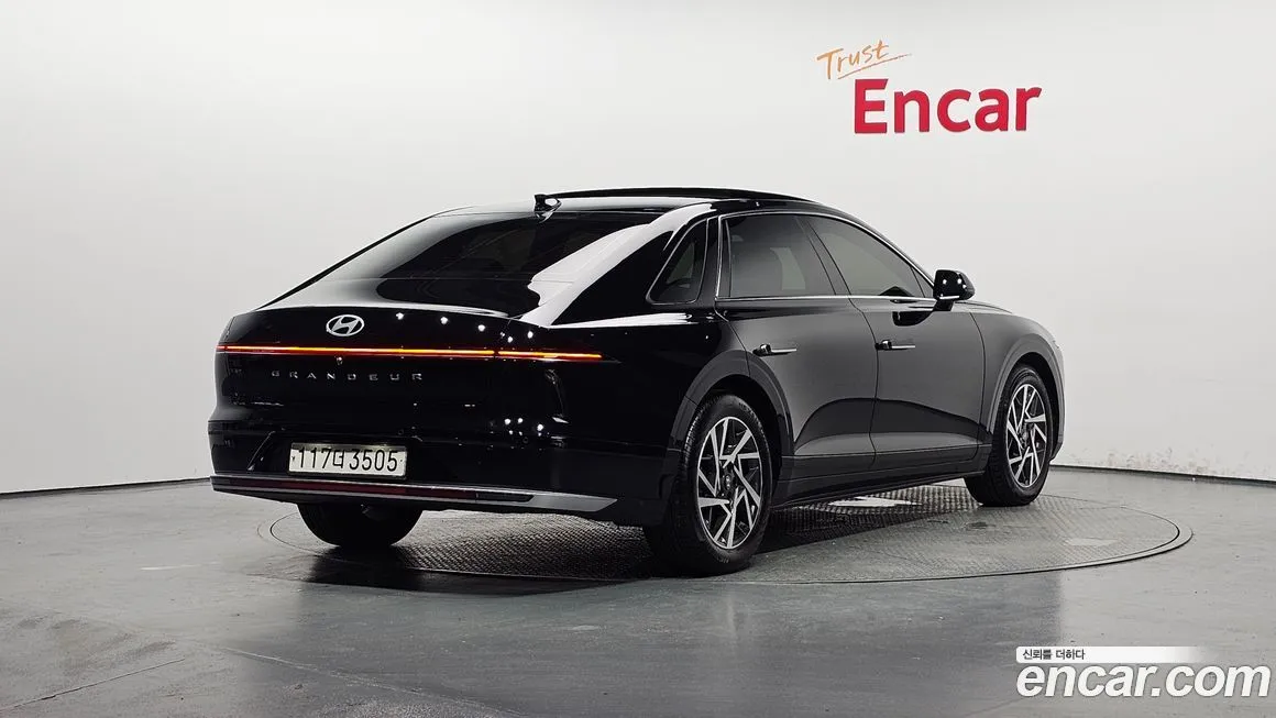 Hyundai Grandeur 2023 из KR, фото 2