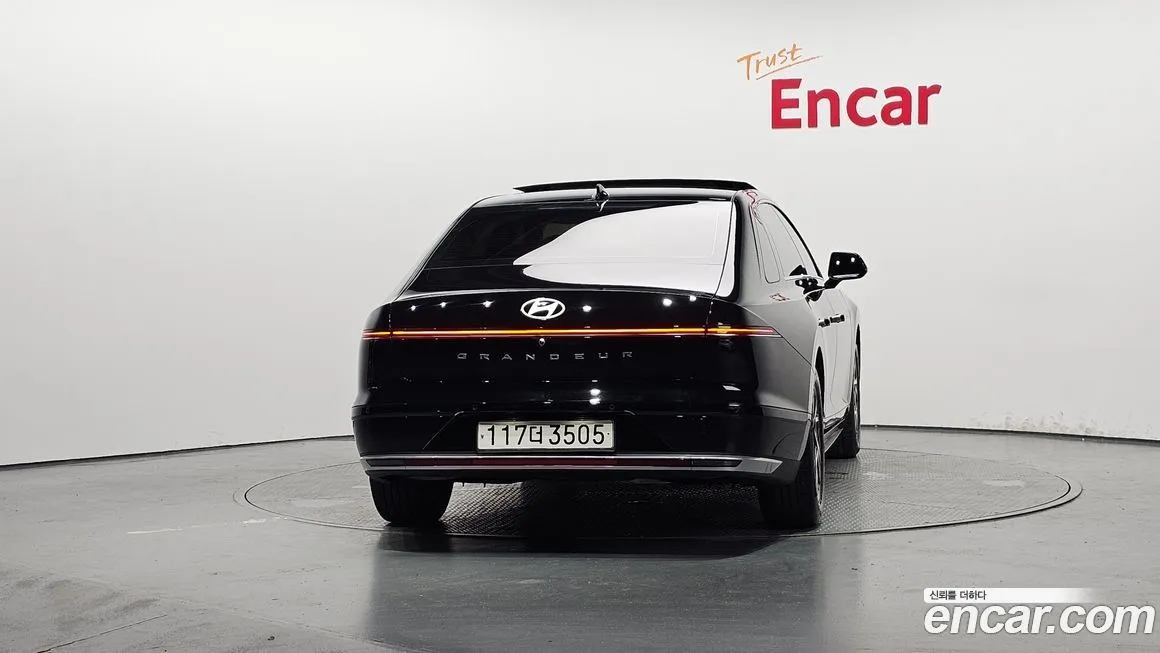 Hyundai Grandeur 2023 из KR, фото 4