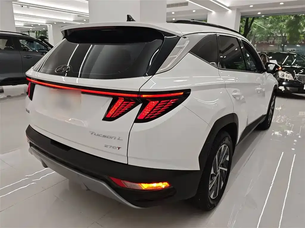 Hyundai Tucson 2023 из CN, фото 7