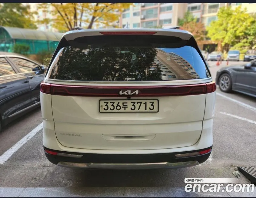 Kia Carnival 2023 из KR, фото 2