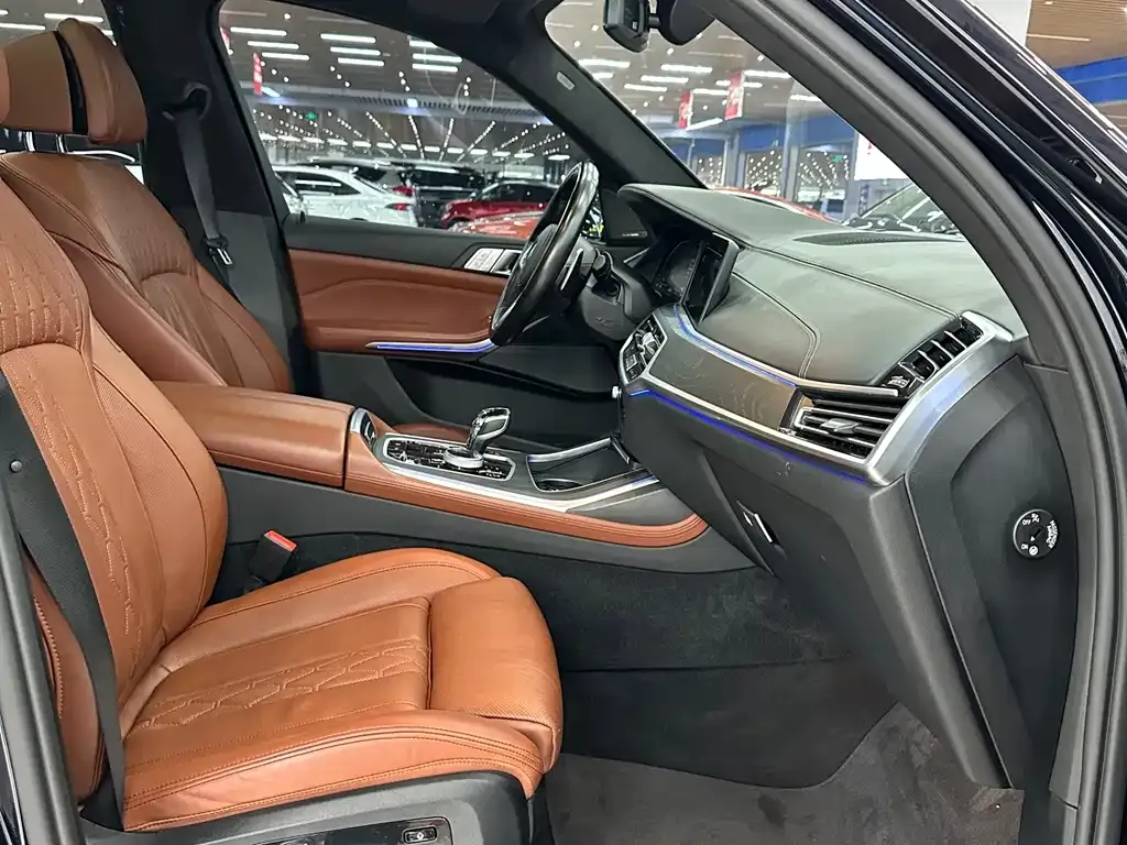 BMW X7 2022 из CN, фото 8