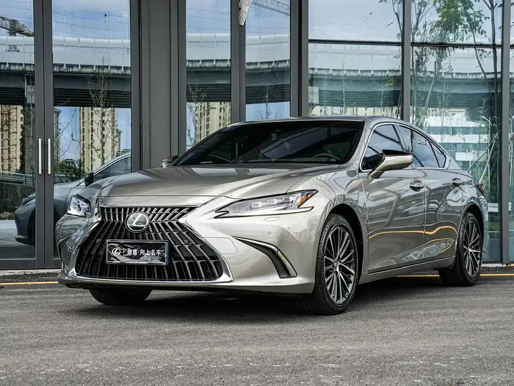 Lexus ES 2024 из CN, фото 1