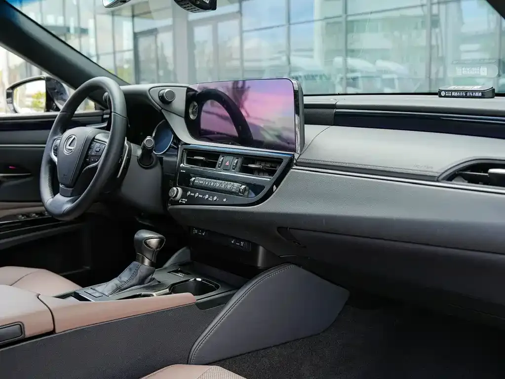Lexus ES 2024 из CN, фото 10