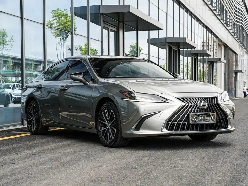 Lexus ES 2024 из CN, фото 3
