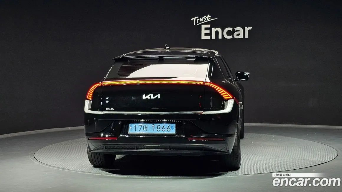 Kia EV6 — фото 4