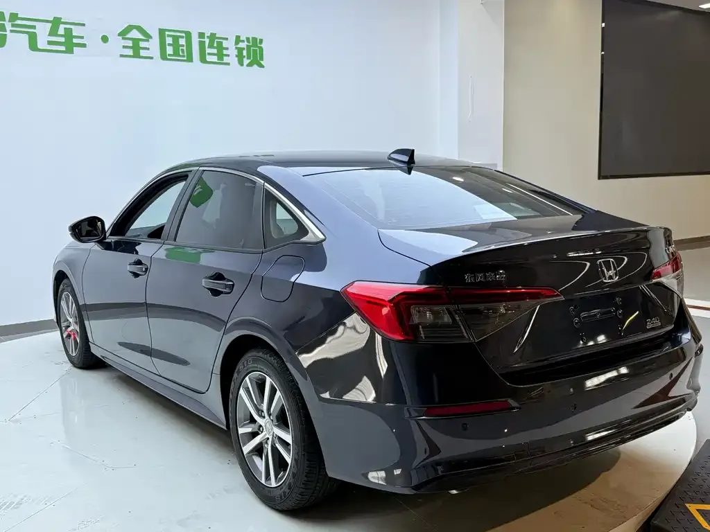 Honda Civic — фото 6