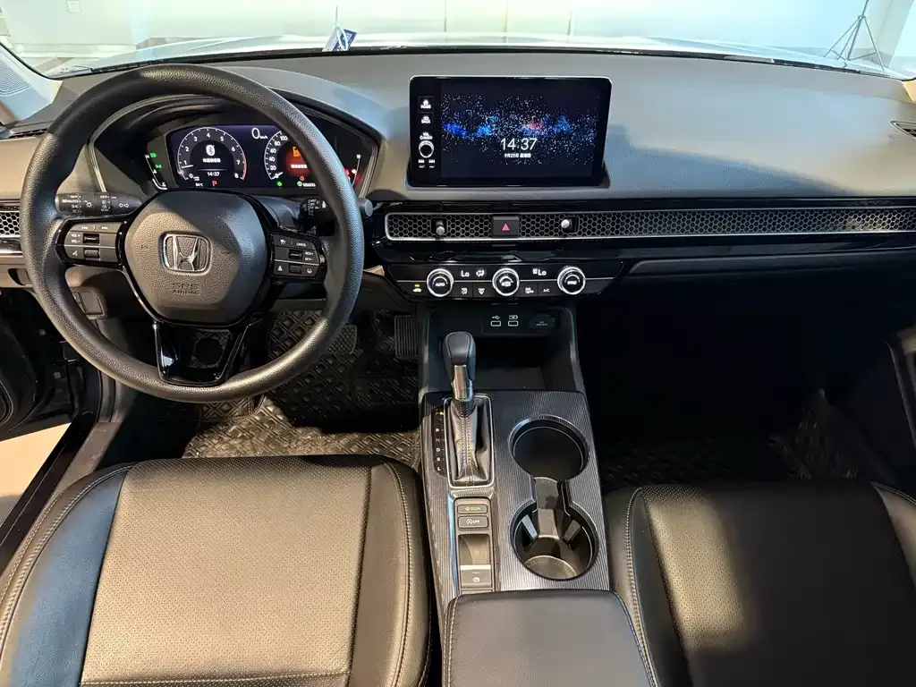 Honda Civic — фото 9