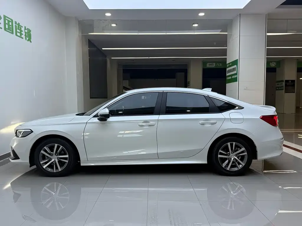 Honda Civic 2022 из CN, фото 9