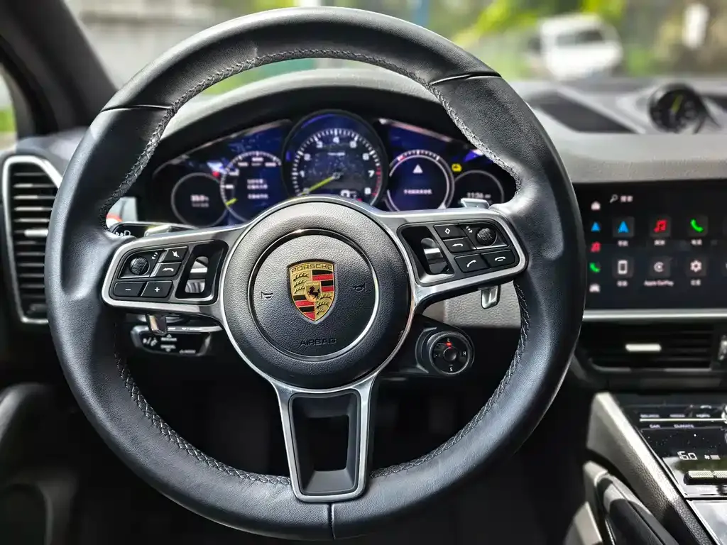 Porsche Cayenne Hybrid 2023 из CN, фото 7