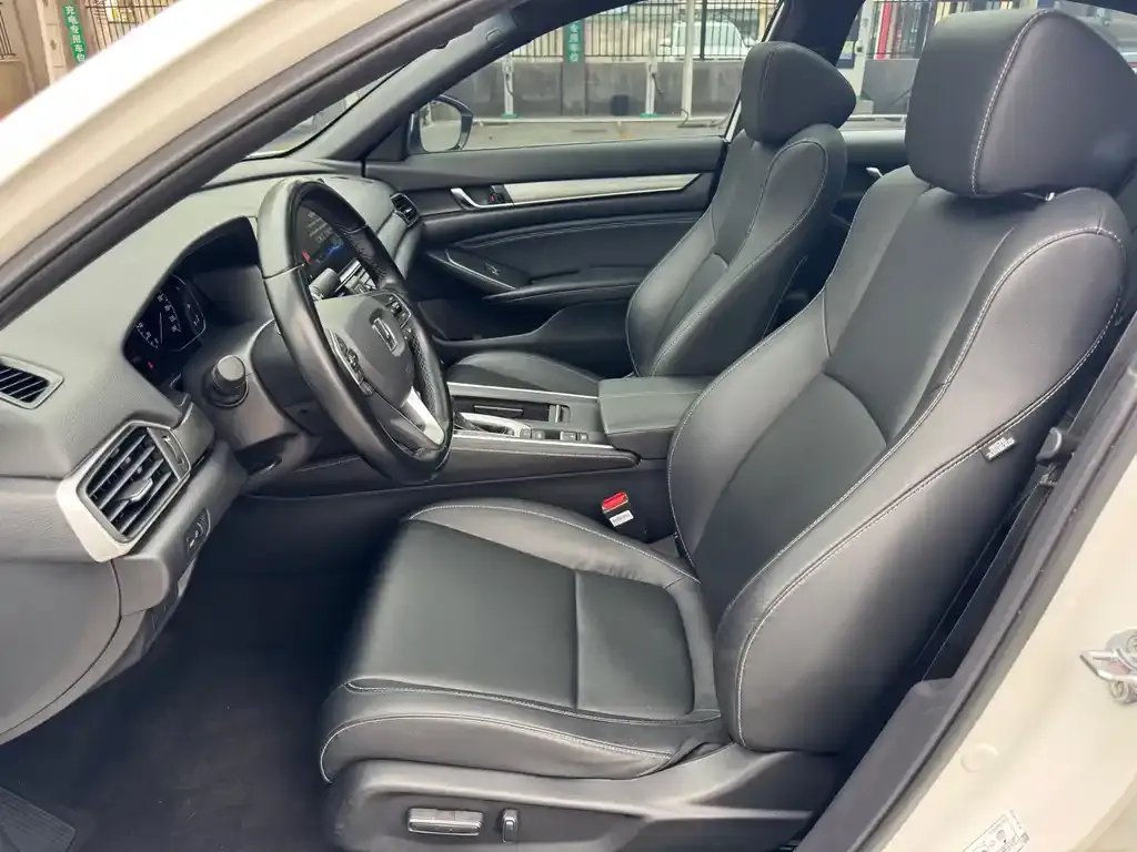 Honda Inspire — фото 6