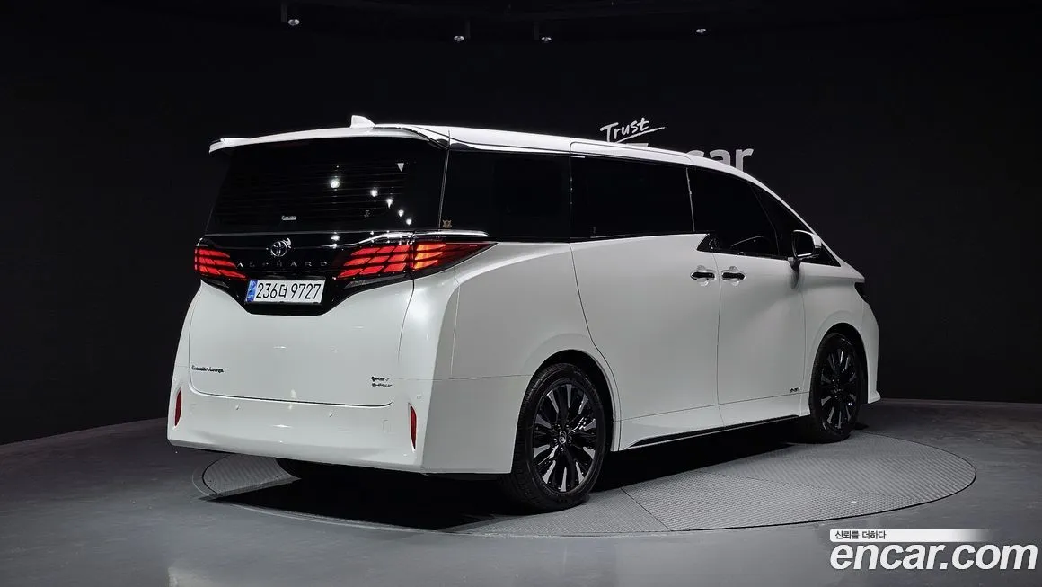 Toyota Alphard 2024 из KR, фото 2