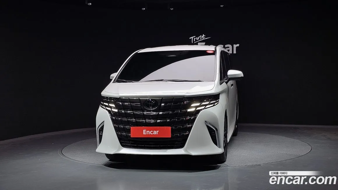 Toyota Alphard 2024 из KR, фото 3