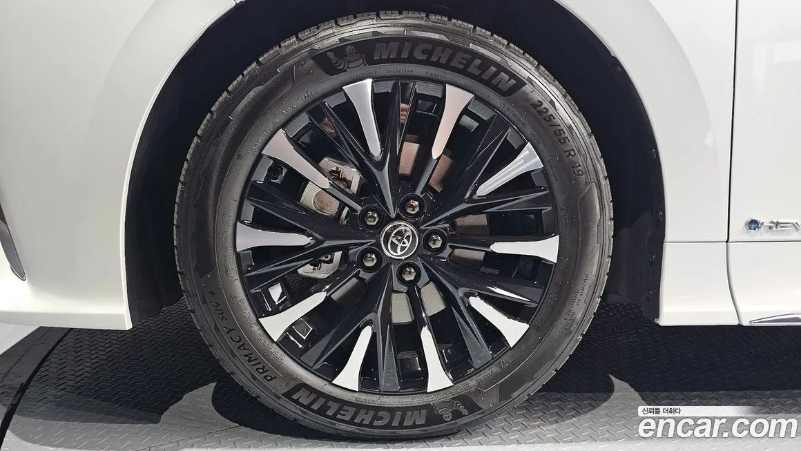 Toyota Alphard 2024 из KR, фото 5