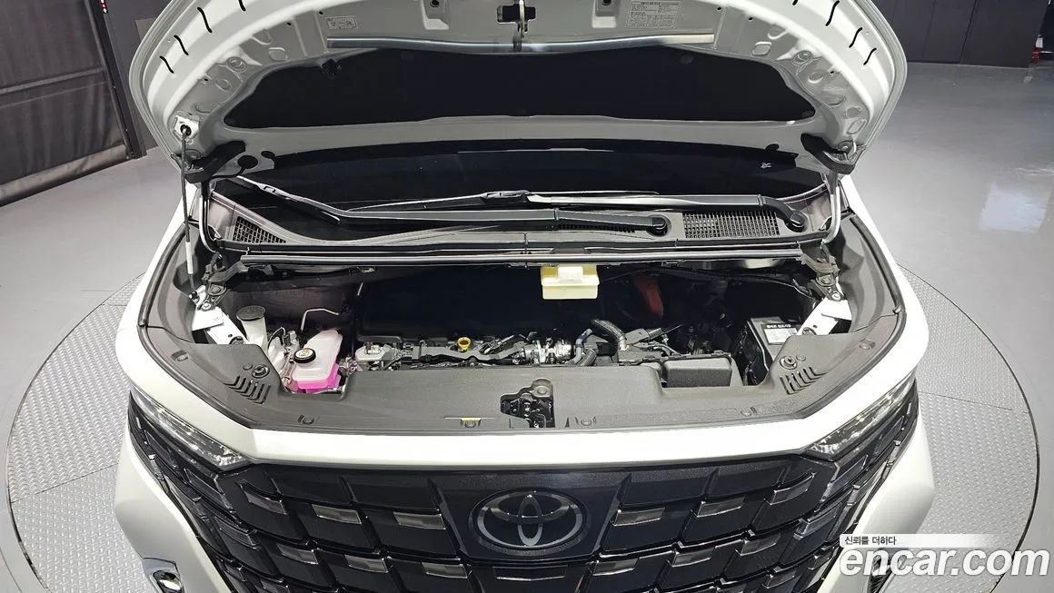 Toyota Alphard 2024 из KR, фото 6