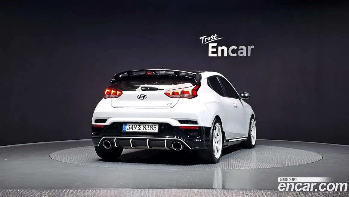 Hyundai Veloster — фото 4
