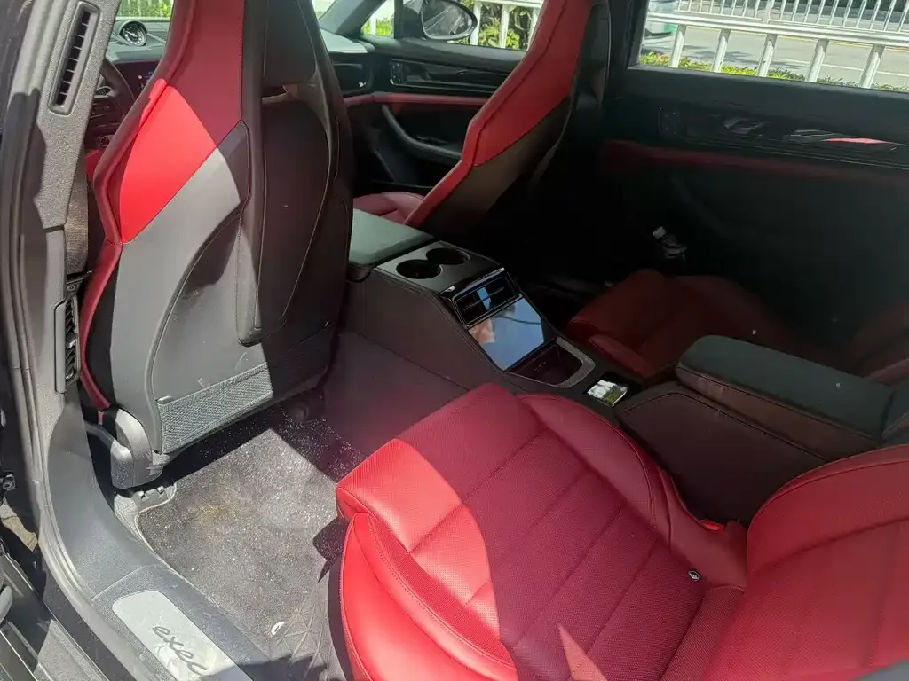 Porsche Panamera 2025 из CN, фото 3