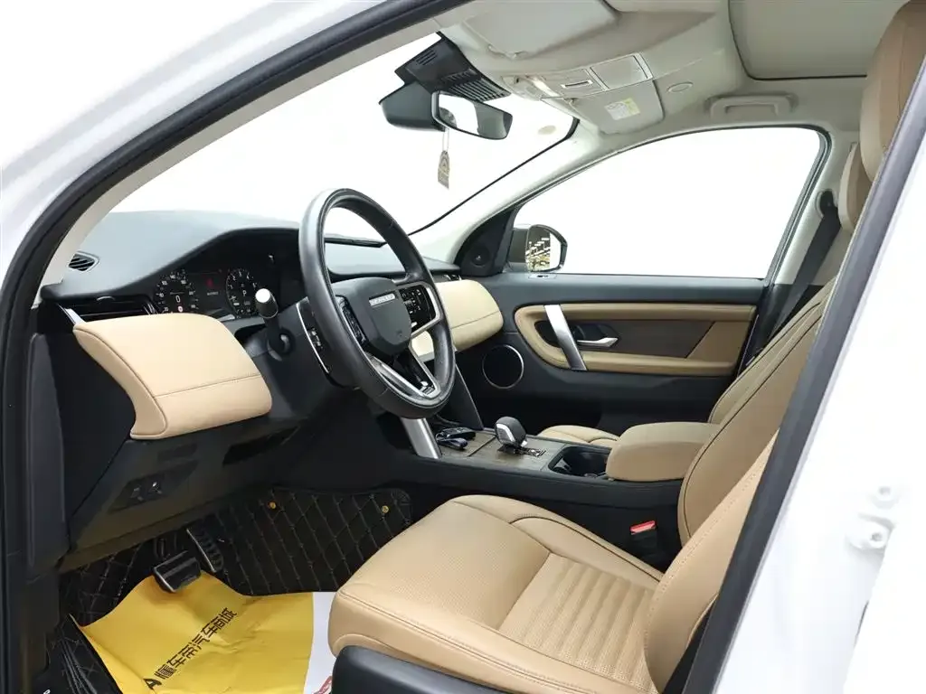 Land Rover Discovery Sport Hybrid — фото 8