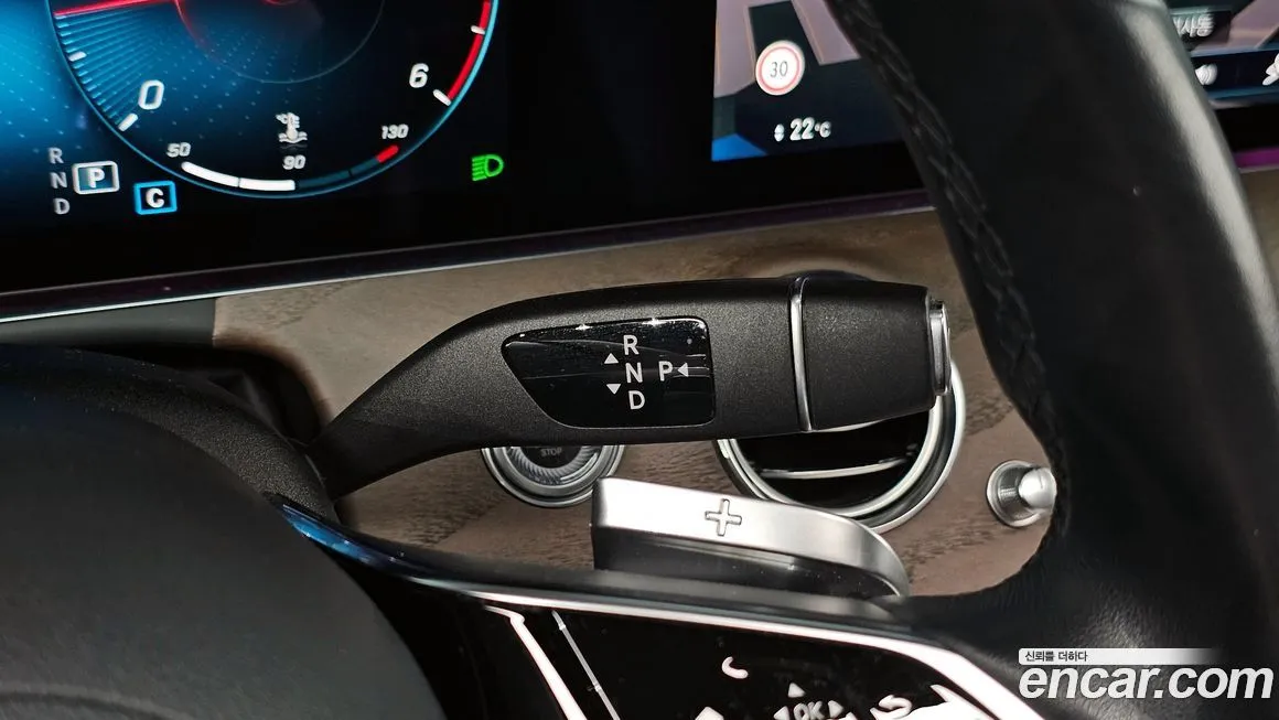 Mercedes-Benz E-Class 2022 из KR, фото 9
