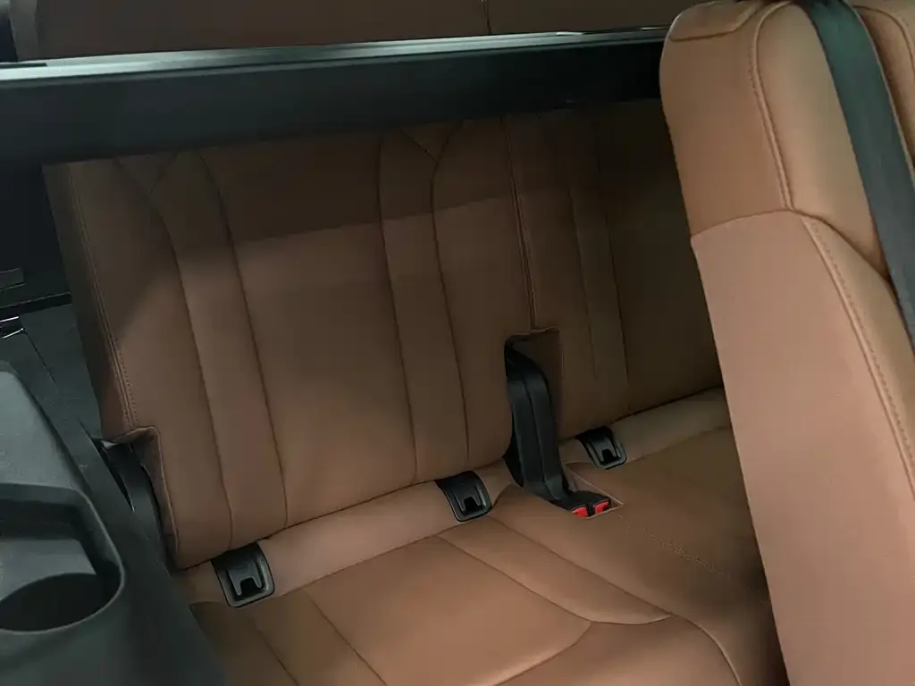 Audi Q7 2023 из CN, фото 4