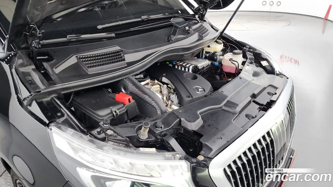 Mercedes-Benz V-Class 2023 из KR, фото 6