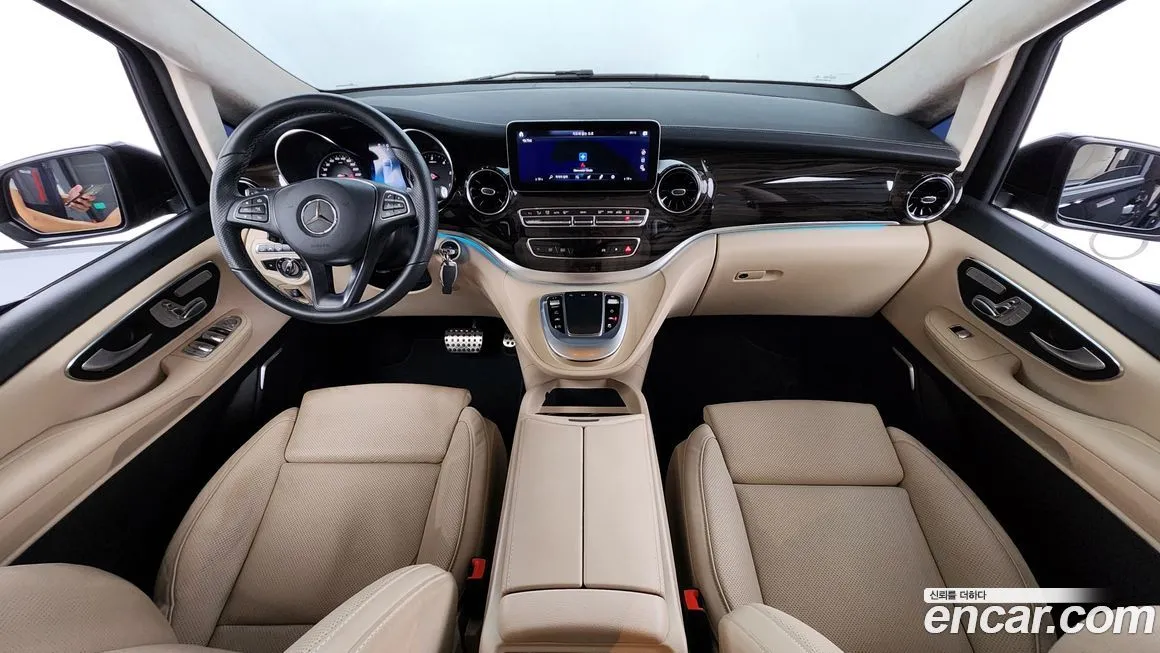Mercedes-Benz V-Class 2023 из KR, фото 7