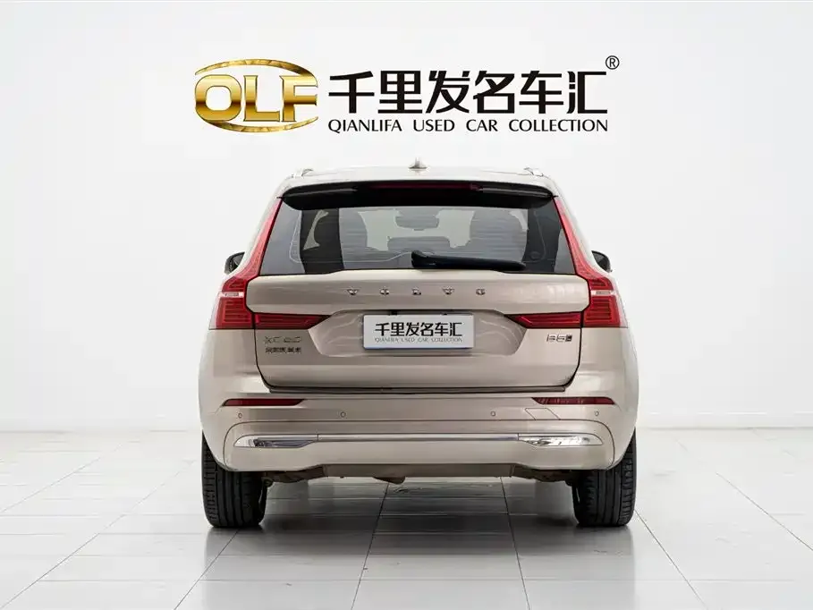 Volvo XC60 2022 из CN, фото 5