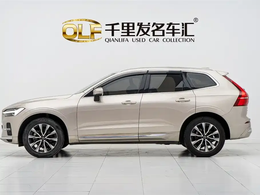 Volvo XC60 2022 из CN, фото 7