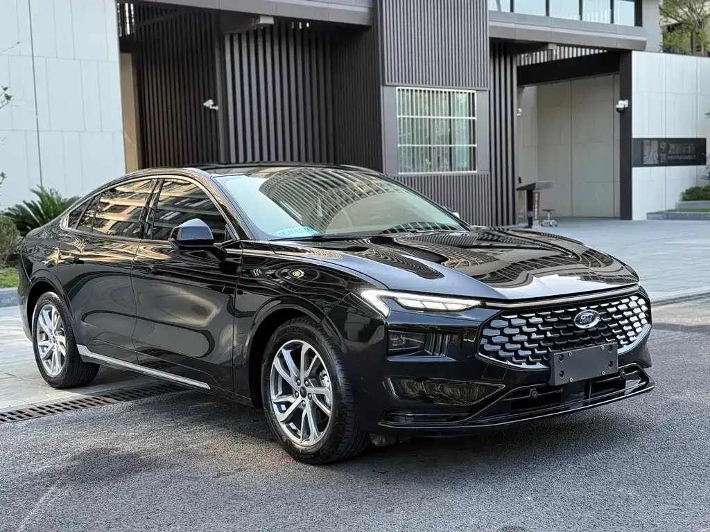 Ford Mondeo 2022 из CN, фото 3