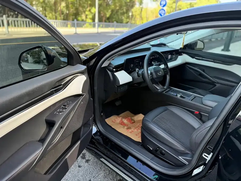 Ford Mondeo 2022 из CN, фото 9