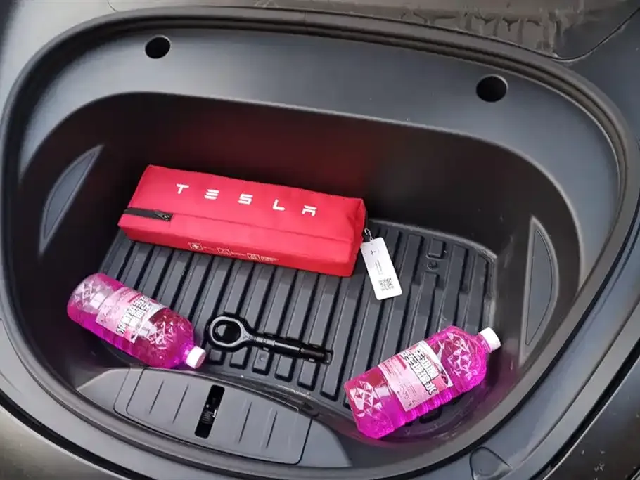 Tesla Model 3 2023 из CN, фото 10